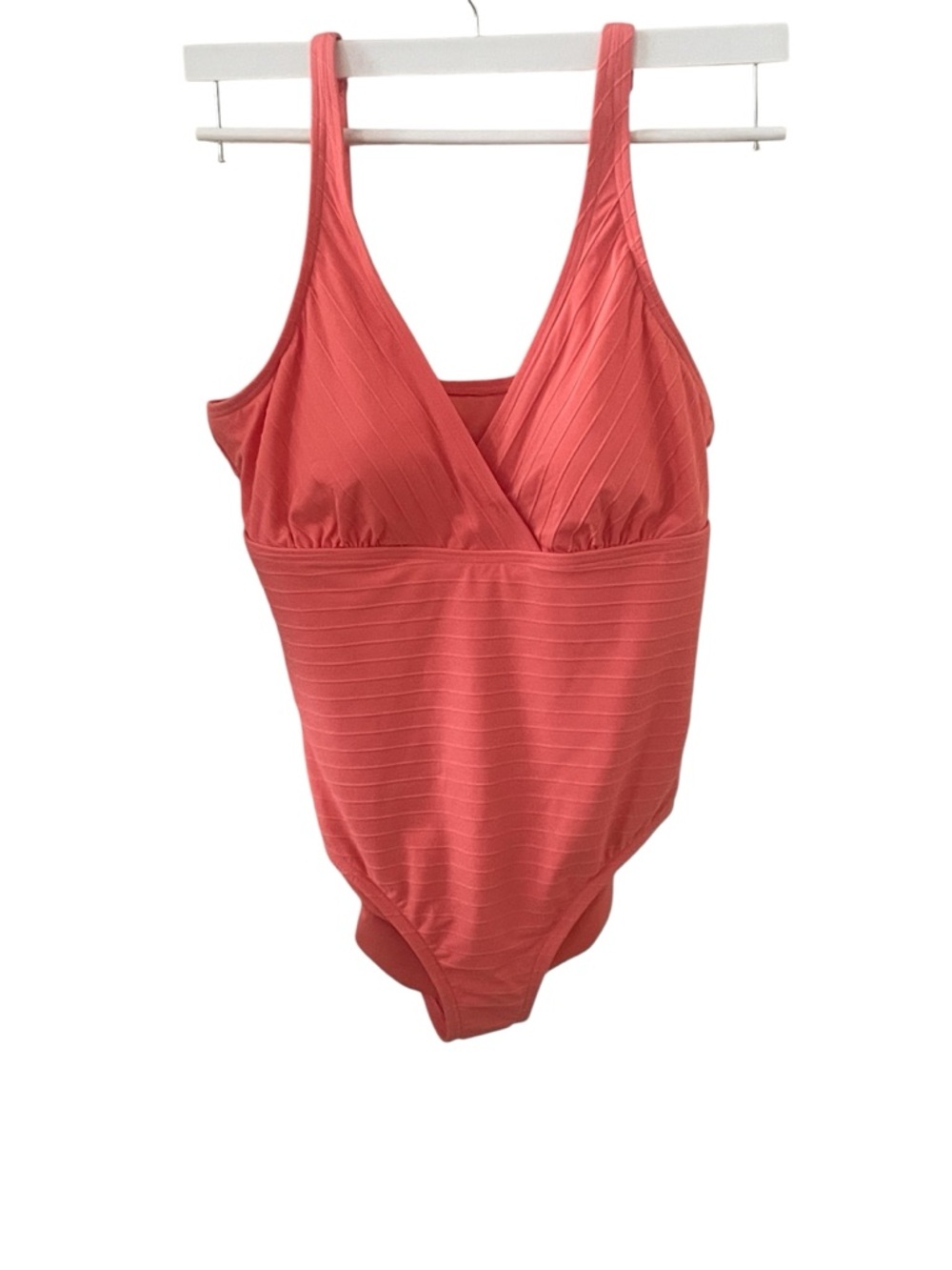 Lands’ End Coral Pink - One Piece Swimsuit - L 14/16 - NWT - Slimming V Neck